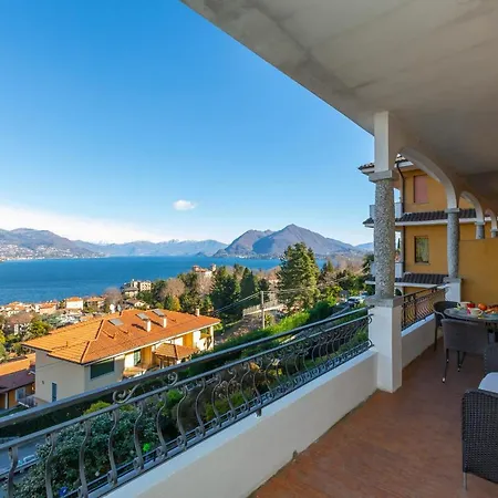 La Rosa Dei Venti View Terrace Apartment *